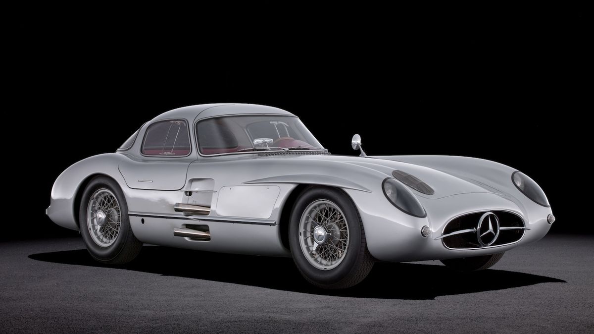 Nové nejdražší auto všech dob je závodní Mercedes-Benz z roku 1955